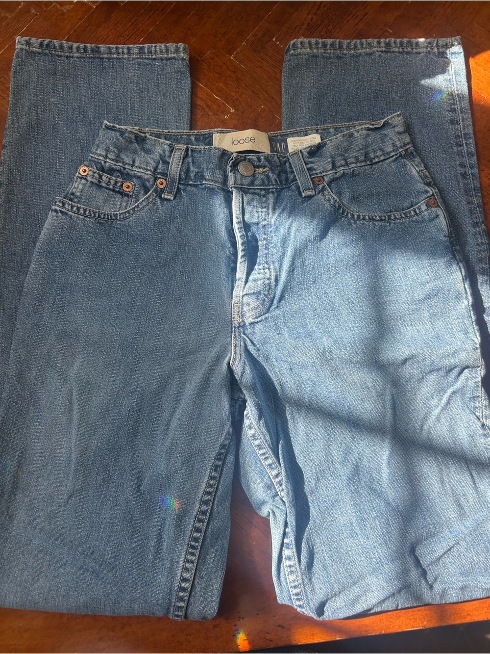 GAP Women's Straight Leg Jeans in Light Blue Denim, 1 Long